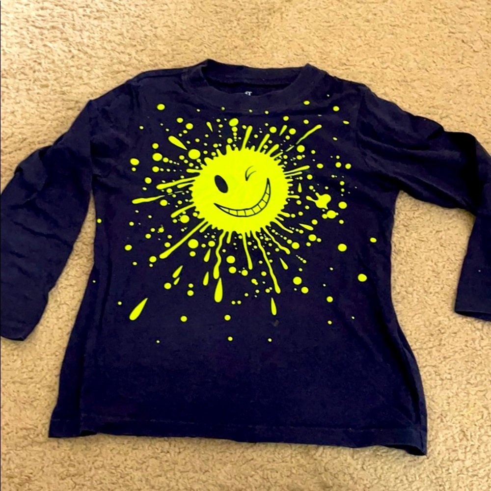 Children’s Place boy’s t-shirt - sz 4-5